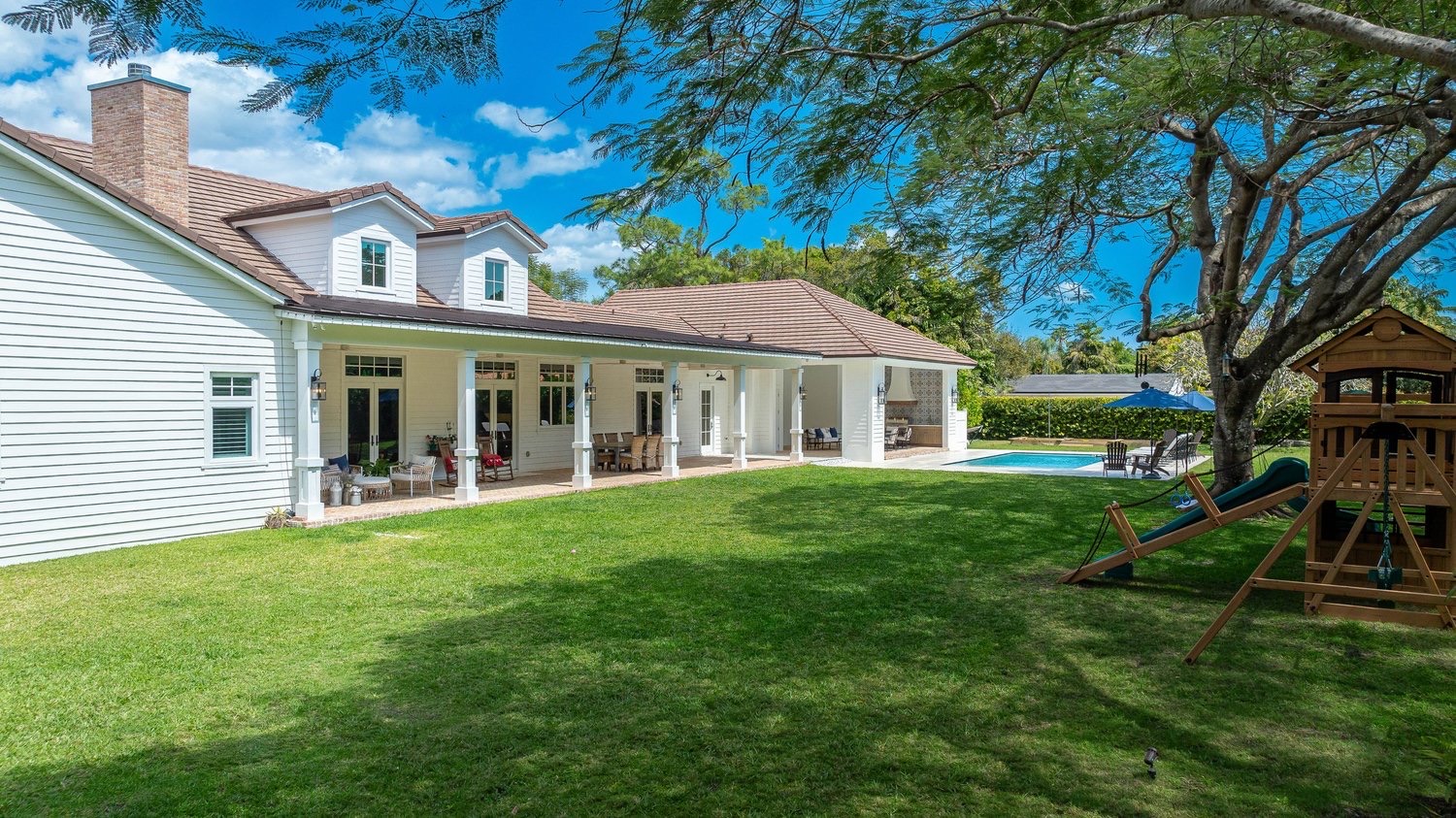 AB Residence photo 1