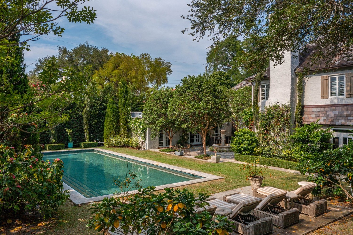 LS Residence photo 8