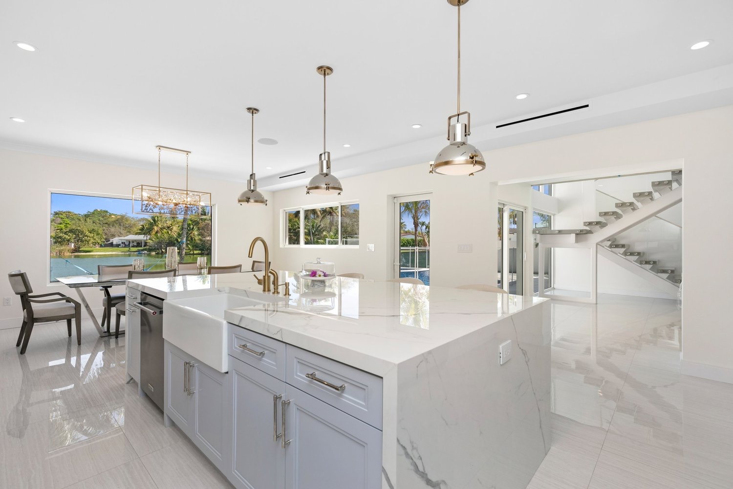 TS Residence photo 10